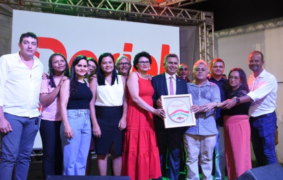 Doriel Barros e Carlos Veras tomam posse de segundo mandato consecutivo na Alepe e na Câmara Federal