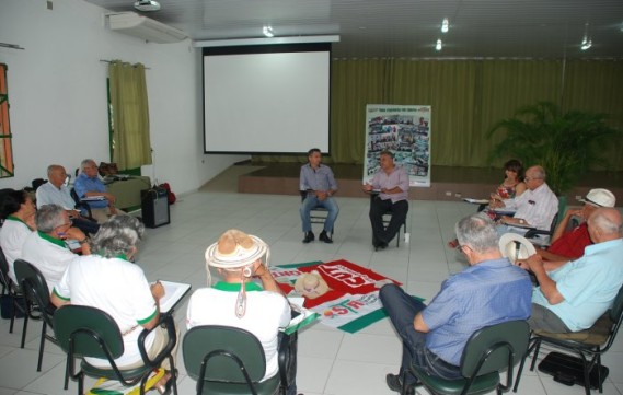 Foto-Legeda: Academia Sindical valoriza experiência das pessoas que têm histórica contribuição com o MSTTR