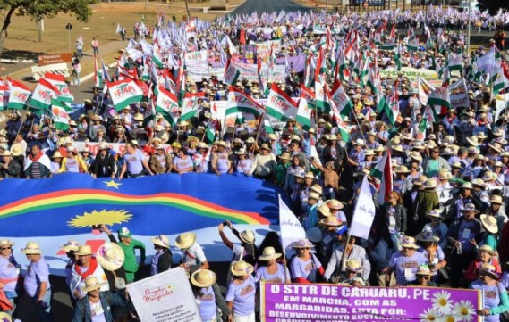 Caravana “Margaridas pelo Fim da Violência Contra as Mulheres” mobiliza mulheres dos Sertões do Pajeú e Central e do Agreste Meridional