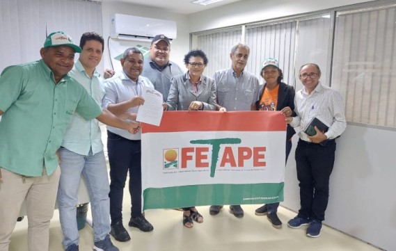 Fetape entrega conjunto de reivindicações ao Incra