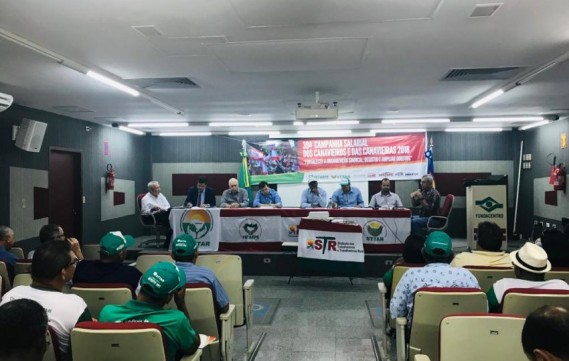 Trabalhadores/as assalariados rurais realizam mais uma etapa de negociação da Campanha Salarial