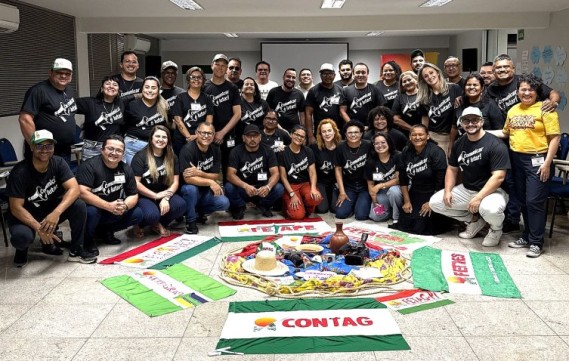 Encontro de Comunicação discute como ocupar o espaço digital com com conteúdo político e transformador