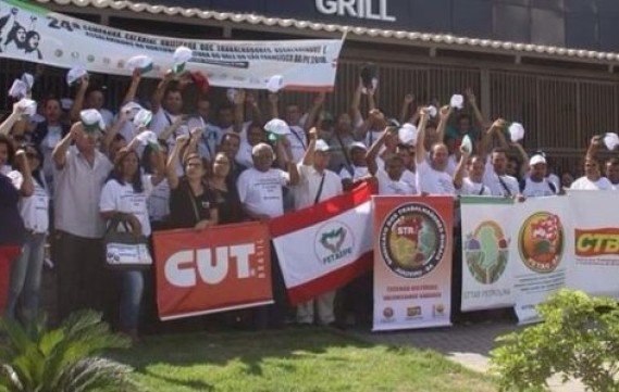 Trabalhadores/as do Vale constroem proposta de pauta de reivindicações e reafirmam luta por nenhum direito a menos