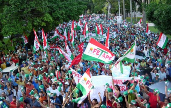 Nota da FETAPE E FETAEPE sobre a aprovação da Reforma Trabalhista