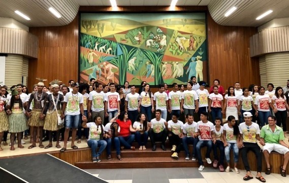 Jovens ampliam descobertas sobre a agroecologia