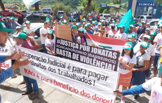 Famílias agricultoras protestam contra leilões de terras na Mata Sul de Pernambuco