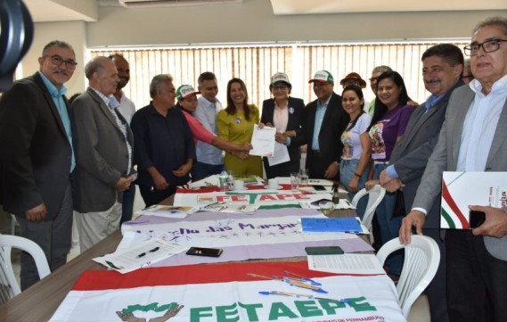 Fetape recebe governadora de Pernambuco e entrega pauta de reivindicações da agricultura familiar